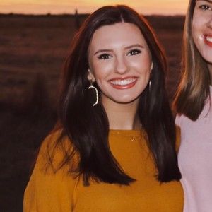 Meet your Posher, Lindsey